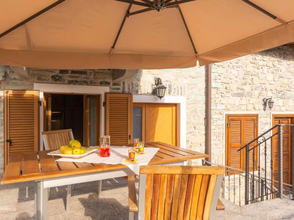 Holiday Home Rosa - Vna205 By Interhome Perledo
